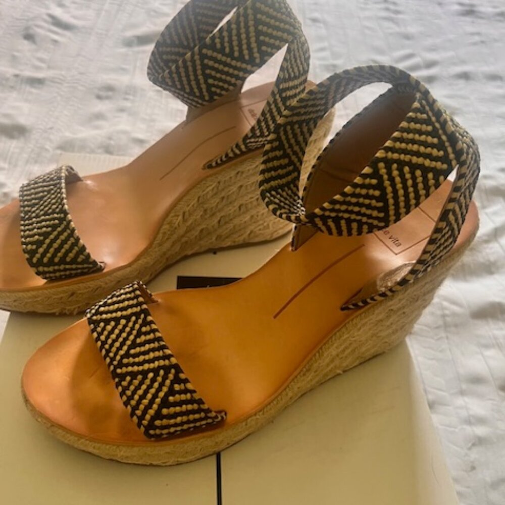 Ankle strap sandal